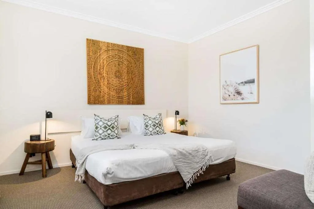 Byron Bay Hotel And Apartments Byron Bay